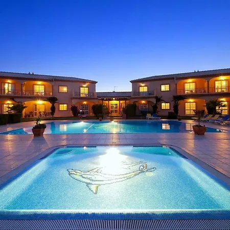 Atalaia Sol - Tennis & Heated Pool In Winter 4* לאגוּ‏ש