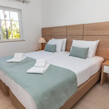 Atalaia Sol - Tennis & Heated Pool In Winter Tatil parkı Lagos