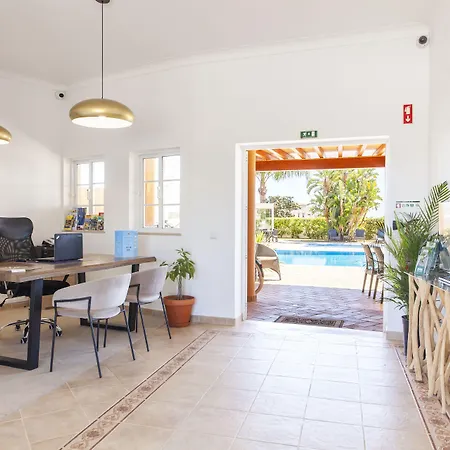 Atalaia Sol - Tennis & Heated Pool In Winter Tatil parkı