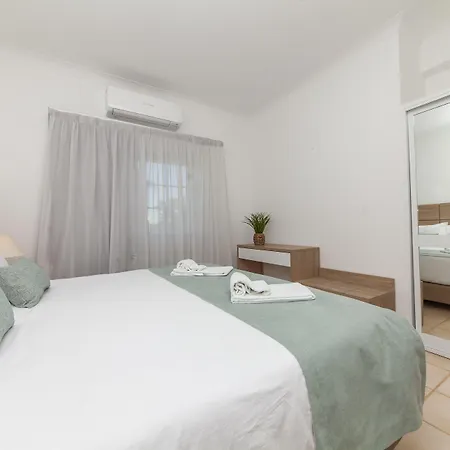Village de vacances Atalaia Sol - Tennis & Heated Pool In Winter 4*