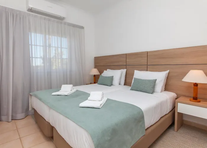 Atalaia Sol - Tennis & Heated Pool In Winter 4*