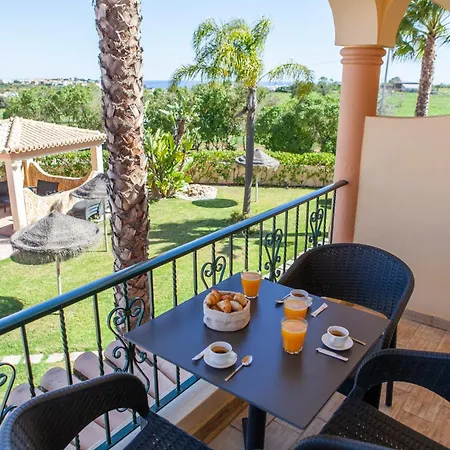 Atalaia Sol - Tennis & Heated Pool In Winter 4* Lagos