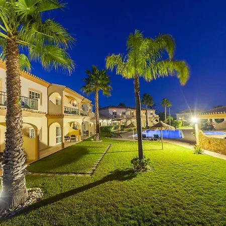 Atalaia Sol - Tennis & Heated Pool In Winter 4* Lagos