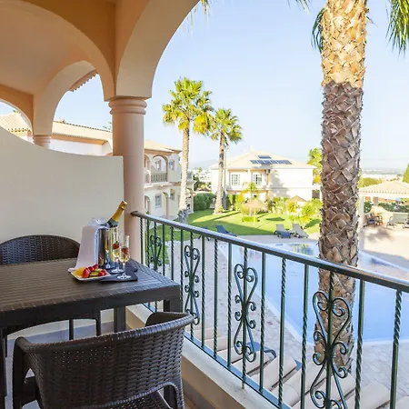 Village de vacances Atalaia Sol - Tennis & Heated Pool In Winter 4*