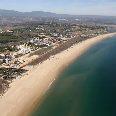 Atalaia Sol - Tennis & Heated Pool In Winter 4* Lagos