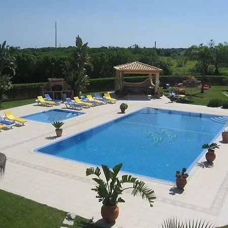 假日公园 Atalaia Sol - Tennis & Heated Pool In Winter 4*